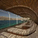 Dolphin Ξενοδοχείο 3*