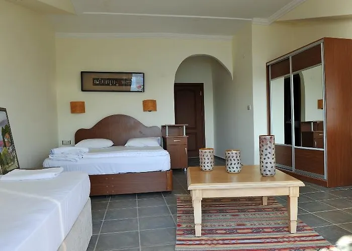 Dolphin 3* Selimiye (Aegean)