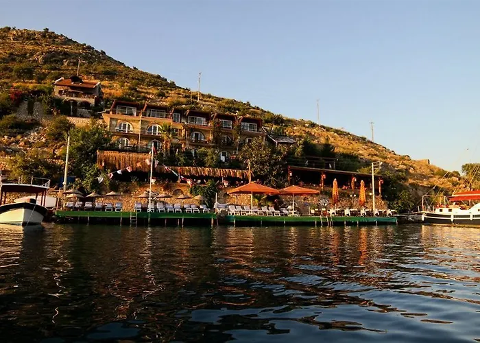 Dolphin Hotel